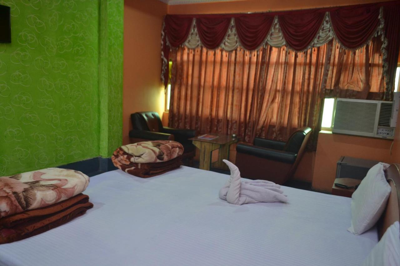 Hotel Golden Palace Kendrapara Exterior foto